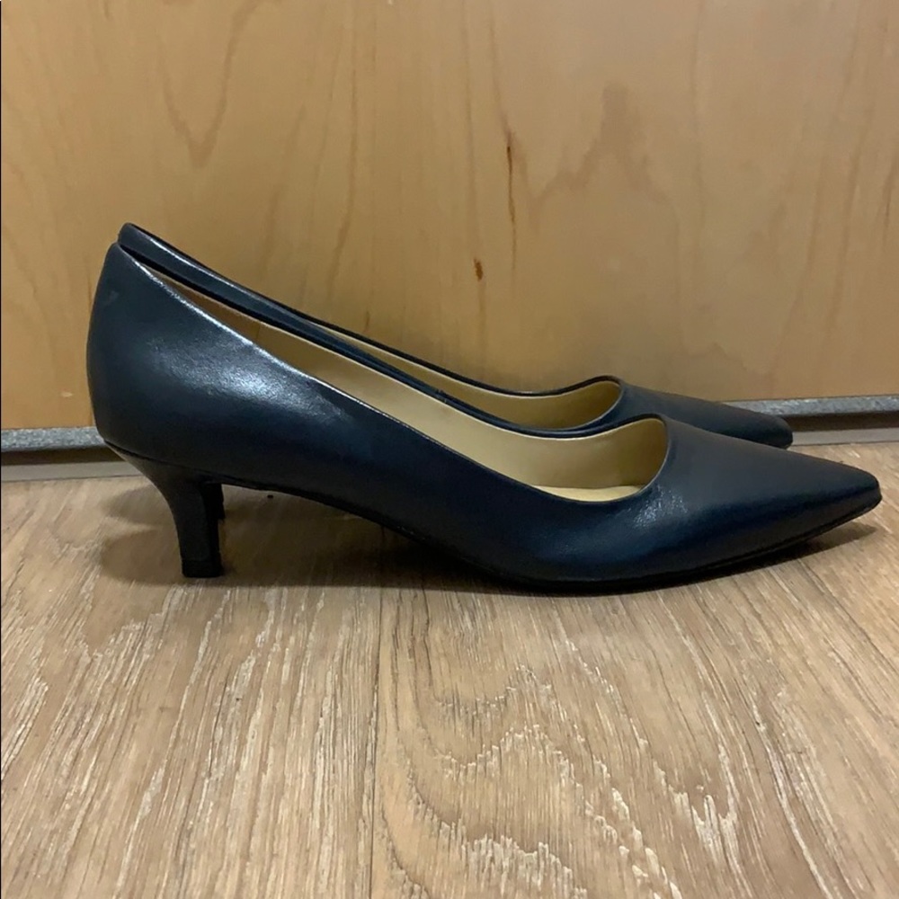 Gia Leather Kitten Heel Pump- True Navy